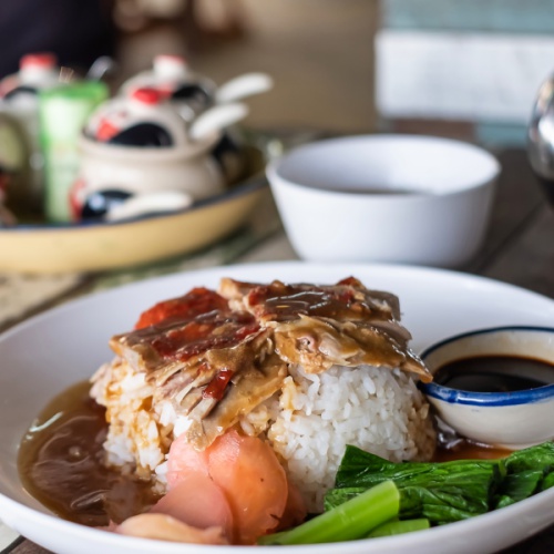 BBQ Roast Duck over Rice in Thai menu recipe